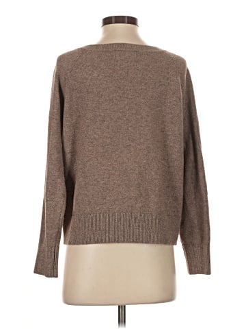Old Navy Pullover Sweater (view 2)