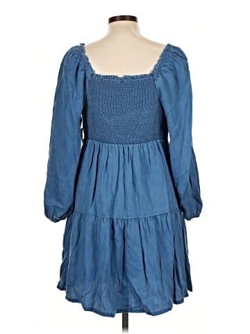 Old Navy Casual Dress (view 2)