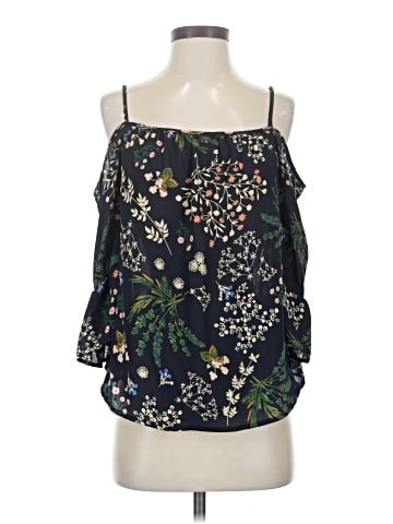 Hail3y:23 Sleeveless Blouse (view 1)