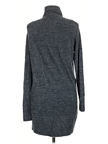 Max & Mia Cardigan (view 2)