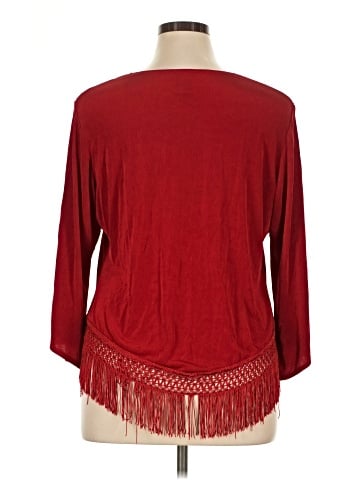 Citiknits 3/4 Sleeve Top (view 2)