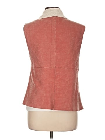Dylan Vest (view 2)