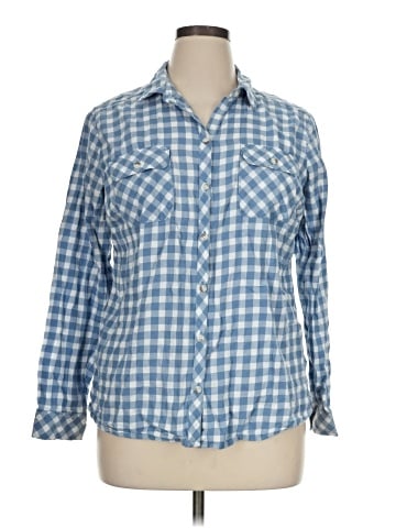 Croft & Barrow 3/4 Sleeve Button-Down Shirt (view 1)