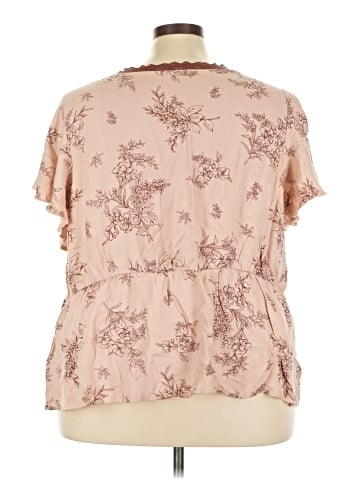 Old Navy Short Sleeve Blouse (view 2)