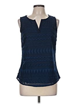 Market And Spruce Sleeveless Blouse