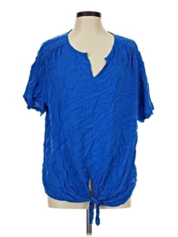 Karen Kane Short Sleeve T-Shirt (view 1)