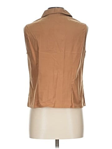Gemilli Sleeveless Button-Down Shirt (view 2)