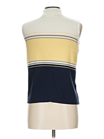 Croft & Barrow Sweater Vest (view 2)