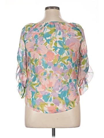 Robert Graham 3/4 Sleeve Silk Top (view 2)