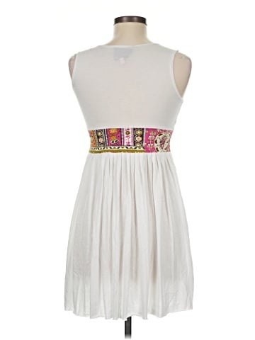 Romeo & Juliet Couture Casual Dress (view 2)