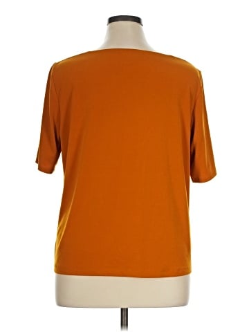 Liz Claiborne Career Short Sleeve T-Shirt (view 2)