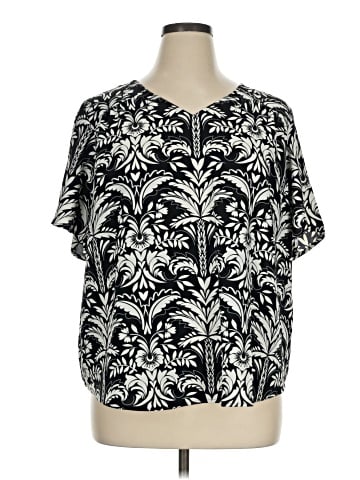 Croft & Barrow Short Sleeve Blouse (view 1)