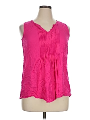 Woman Within Sleeveless Blouse (view 1)