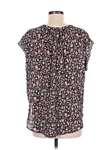 Xirena Short Sleeve Blouse (view 2)
