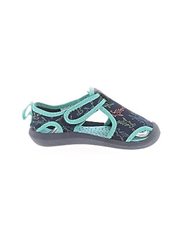 OshKosh B'gosh Water Shoes (view 1)