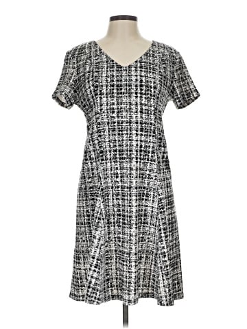 Apt. 9 Casual Dress (view 1)
