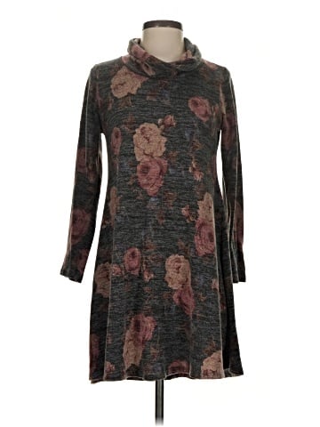 Chris & Carol Casual Dress (view 1)