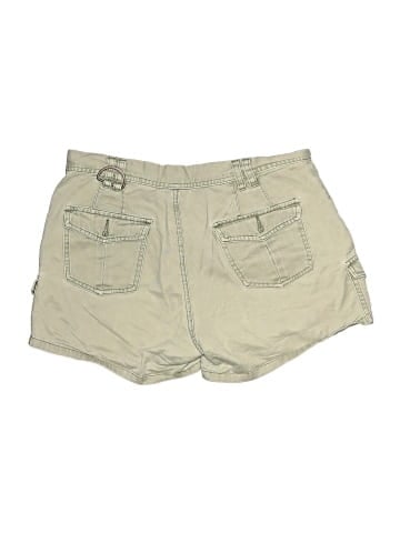 Lee Khaki Shorts (view 2)