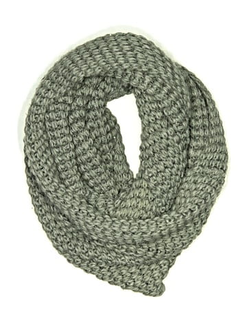 Aldo Scarf (view 1)