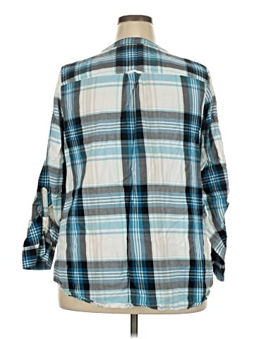 Croft & Barrow 3/4 Sleeve Button-Down Shirt (view 2)