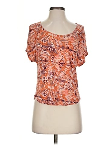 Kirra Short Sleeve T-Shirt (view 1)
