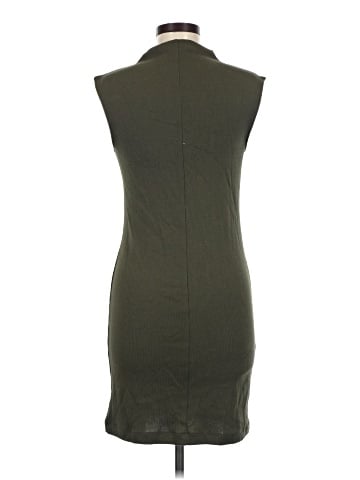 Old Navy Casual Dress (view 2)