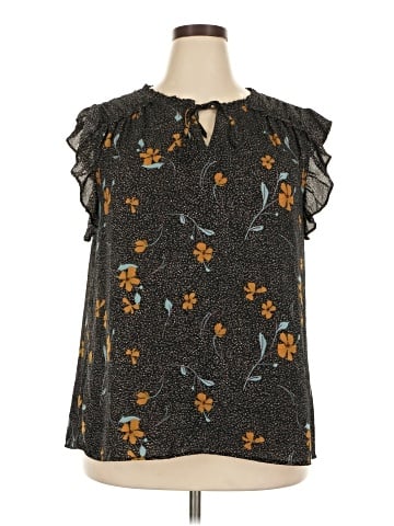DR2 Sleeveless Blouse (view 1)