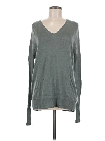 Vince. Wool Pullover Sweater (view 1)