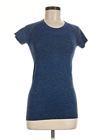 Lululemon Athletica Short Sleeve Top (view 1)