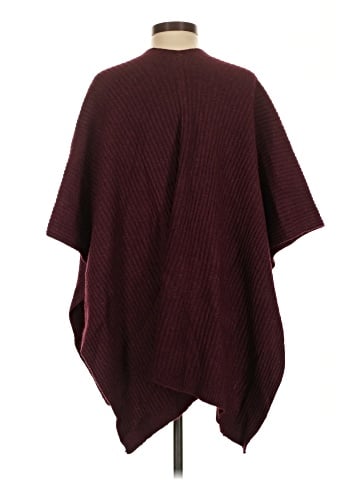 No Boundaries Poncho (view 2)