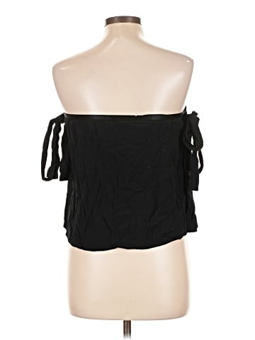 LUCCA Sleeveless Blouse (view 2)