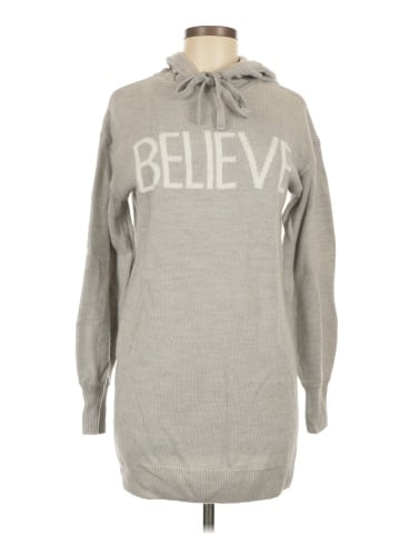 Derek Heart Pullover Sweater (view 1)