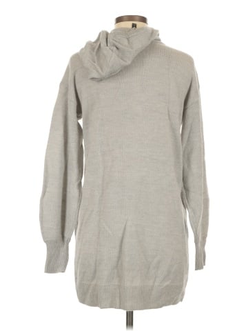 Derek Heart Pullover Sweater (view 2)