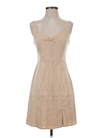 19 Cooper Casual Dress (view 1)