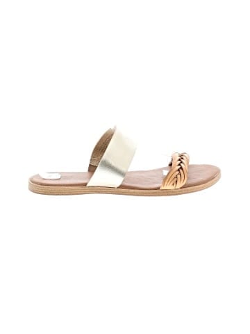 Universal Thread Sandals (view 1)