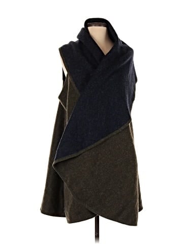 Look Sleeveless Top (view 1)