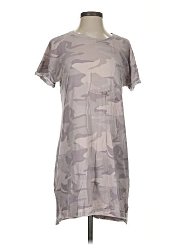 Abercrombie & Fitch Short Sleeve T-Shirt (view 1)