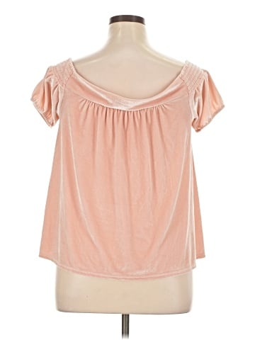 Hinge Short Sleeve Top (view 2)