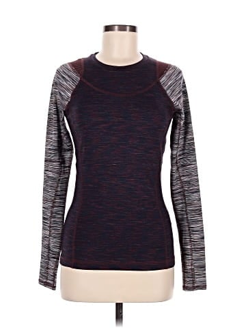 Abercrombie & Fitch Long Sleeve T-Shirt (view 1)