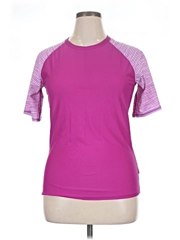 Old Navy Active T-Shirt (view 1)