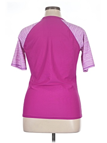 Old Navy Active T-Shirt (view 2)
