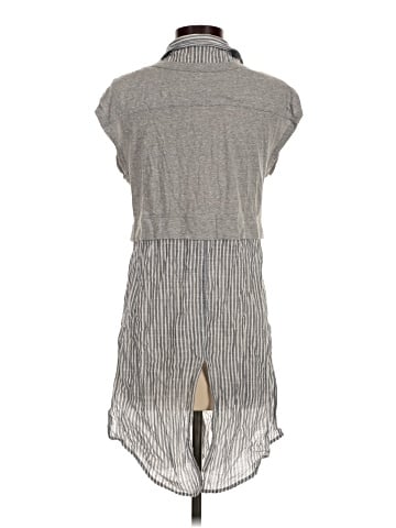 Anthropologie Sleeveless Button-Down Shirt (view 2)