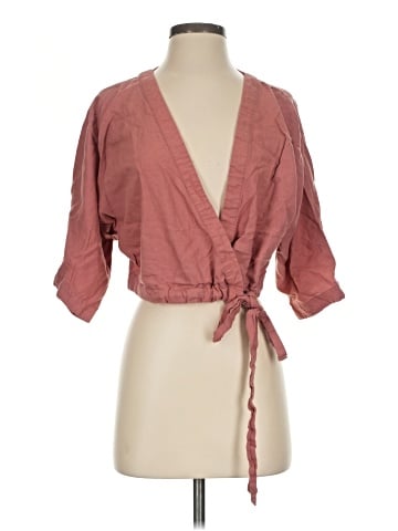 Urban Outfitters 3/4 Sleeve Blouse (view 1)