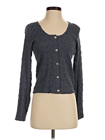 Vince. Long Sleeve Top (view 1)