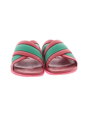 Gucci Web Slides (view 2)