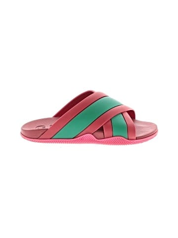 Gucci Web Slides (view 1)