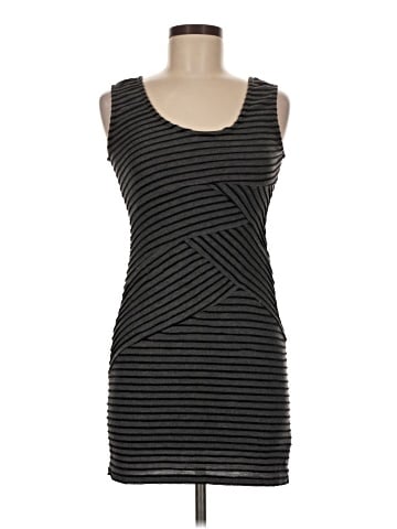 Xhilaration Casual Dress (view 1)