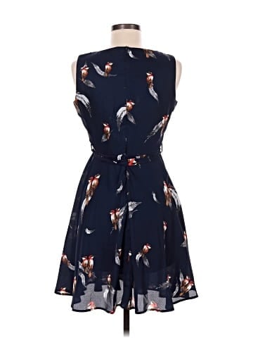 Mela Loves London Casual Dress (view 2)