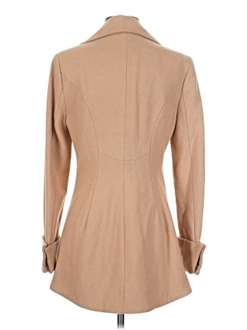 Venus Coat (view 2)