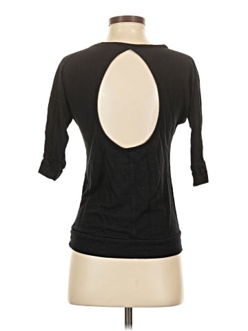 Tonic 3/4 Sleeve Top (view 2)